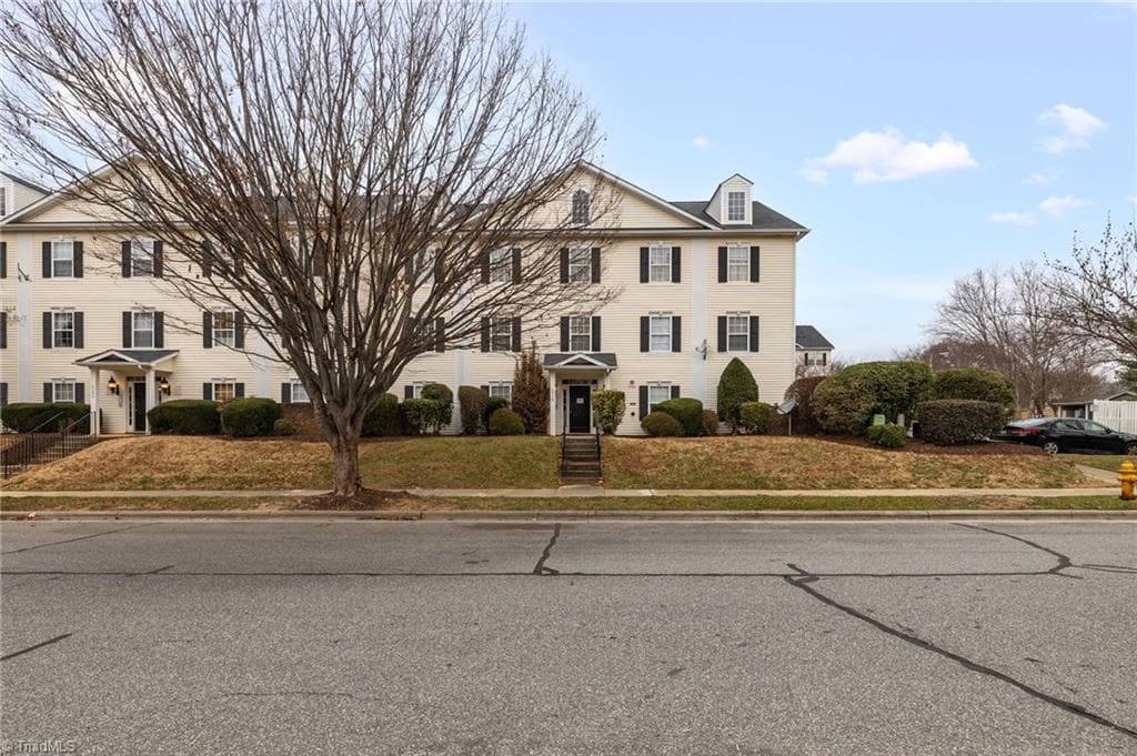 Stick/Site Built at 2204 Mcconnell Drive, Kernersville NC 27284, Kernersville, photo 57 of 64