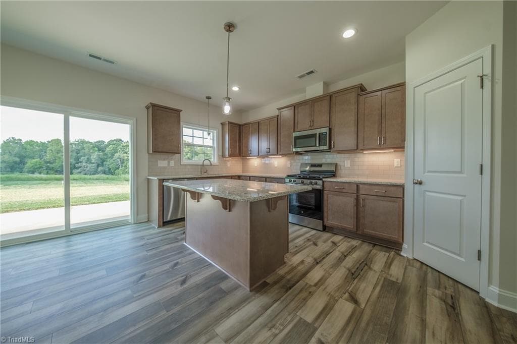 Stick/Site Built at 1324 Dandridge Drive, Kernersville NC 27284, photo 13 of 36