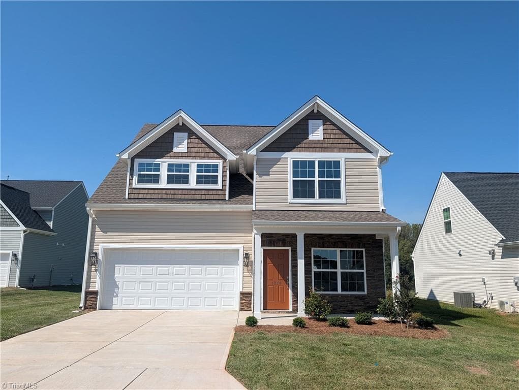 1324 Dandridge Drive, Kernersville NC 27284