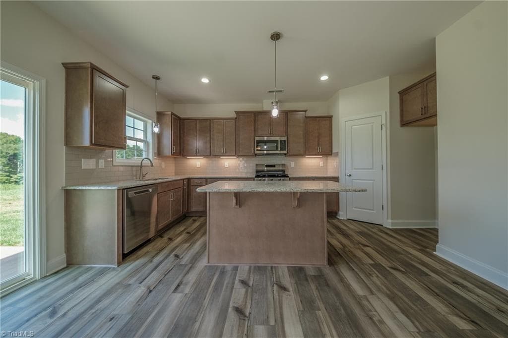 Stick/Site Built at 1324 Dandridge Drive, Kernersville NC 27284, photo 11 of 36
