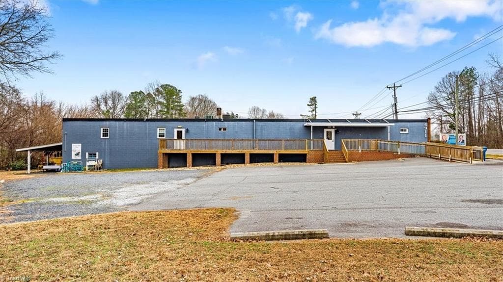 4911 Archdale Road, Trinity NC 27370