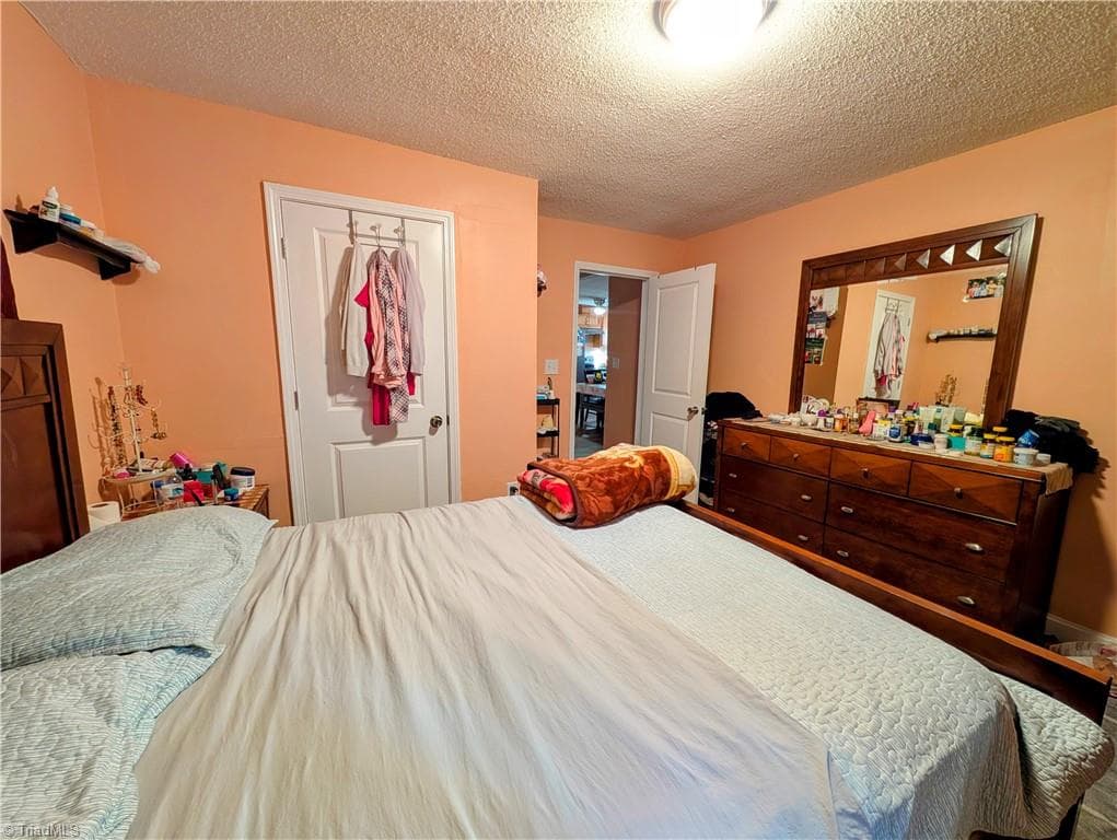Stick/Site Built at 1407 NE 22nd Street, Winston-Salem NC 27105, Winston-Salem, photo 12 of 27