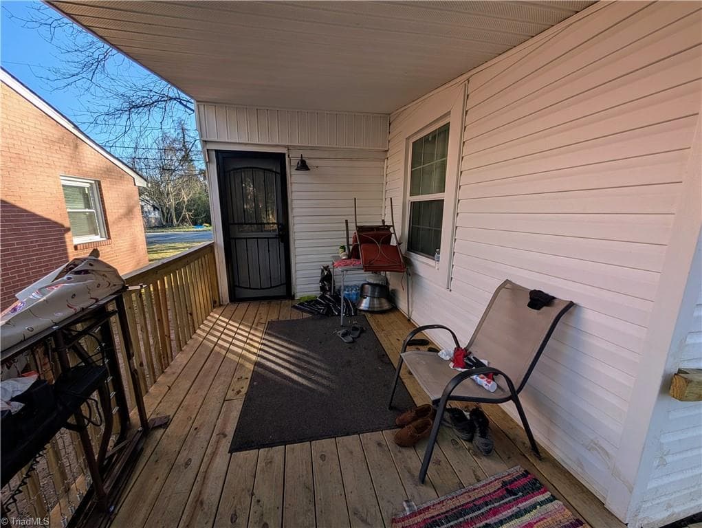 Stick/Site Built at 1407 NE 22nd Street, Winston-Salem NC 27105, Winston-Salem, photo 20 of 27
