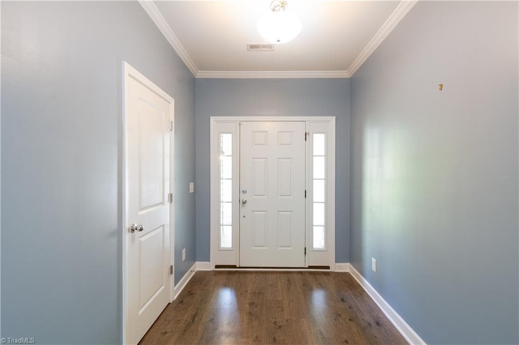 Stick/Site Built at 1728 Valley Brook Court, Clemmons NC 27012, photo 6 of 50