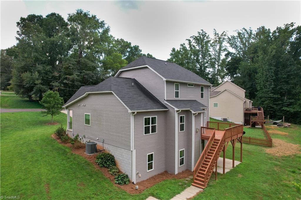 Stick/Site Built at 1728 Valley Brook Court, Clemmons NC 27012, photo 43 of 50