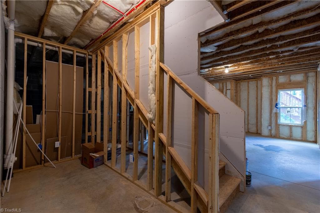 Stick/Site Built at 1728 Valley Brook Court, Clemmons NC 27012, photo 34 of 50
