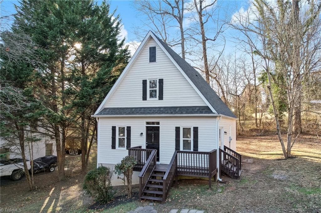 4324 Walnut Hollow Drive, Winston-Salem NC 27127