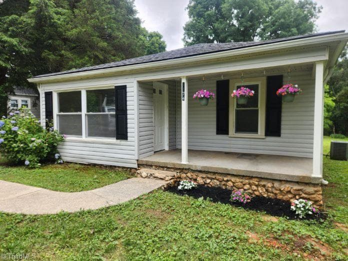 1174 Barkwood Road, Randleman NC 27317