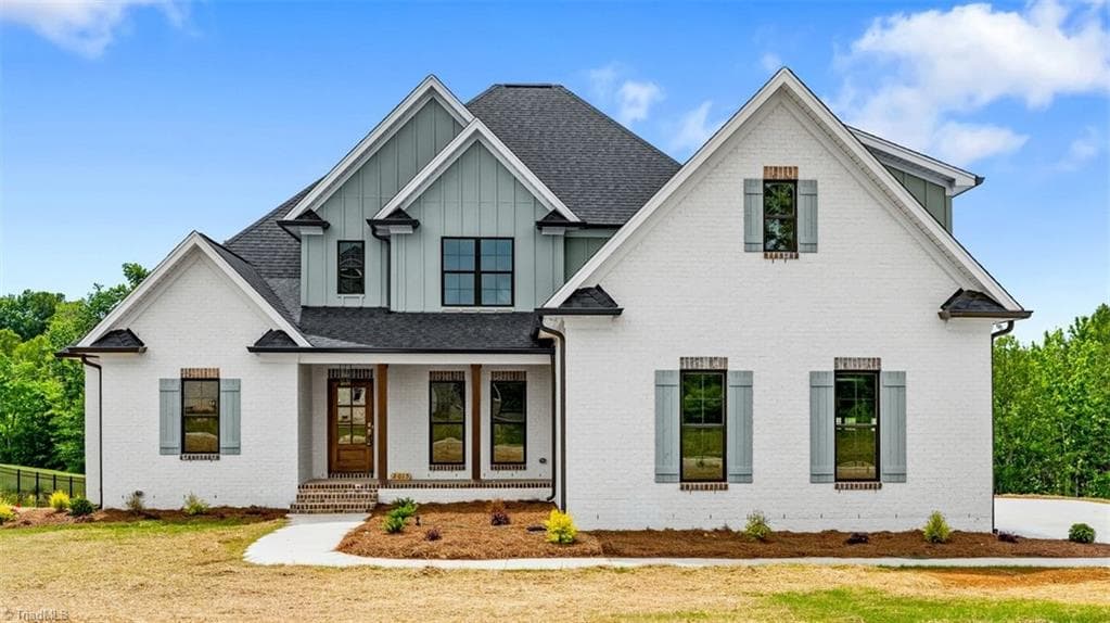 2015 Bob Jessup Drive, Greensboro NC 27455