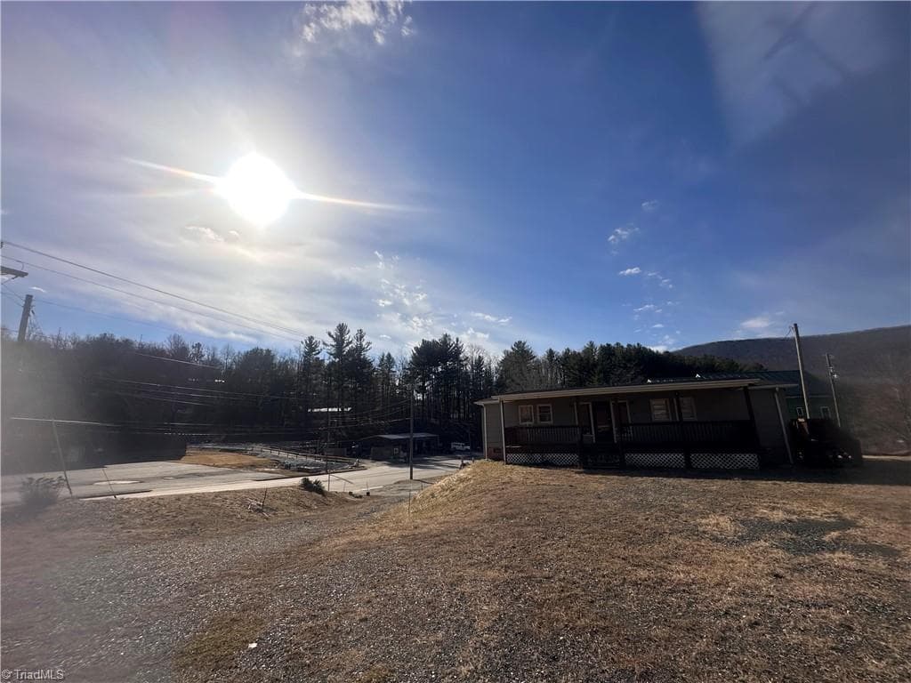Investment at 120 Pennwill Parkway, West Jefferson NC 28694, photo 4 of 11