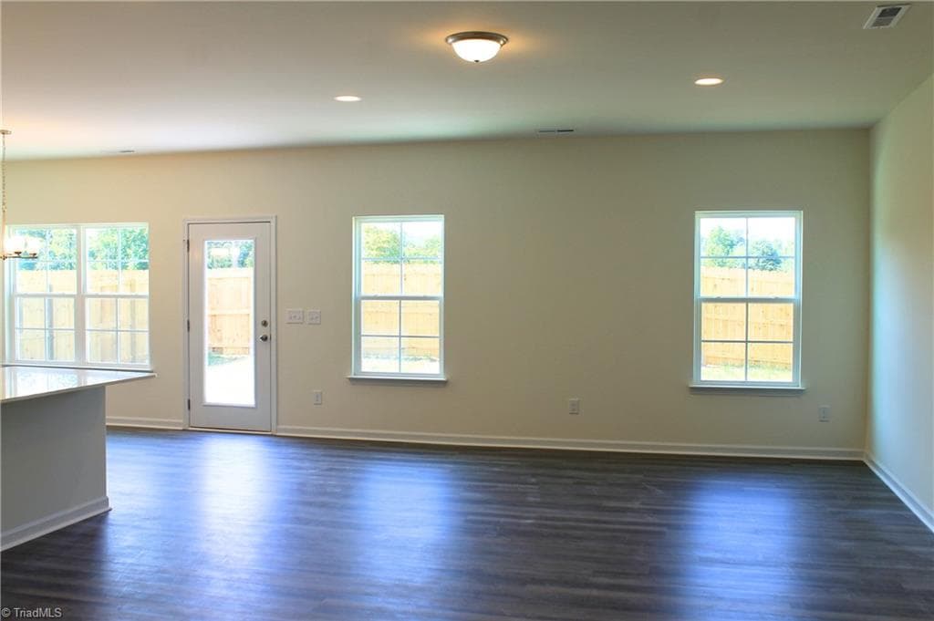 Stick/Site Built at 3517 Wilcox Court, Greensboro NC 27405, photo 4 of 9