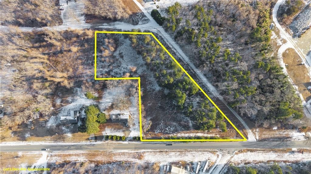 5600 Skyline Avenue, Julian NC 27283