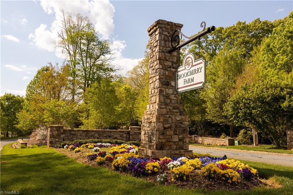 769 Royal Jasmine Court, Winston-Salem NC 27106