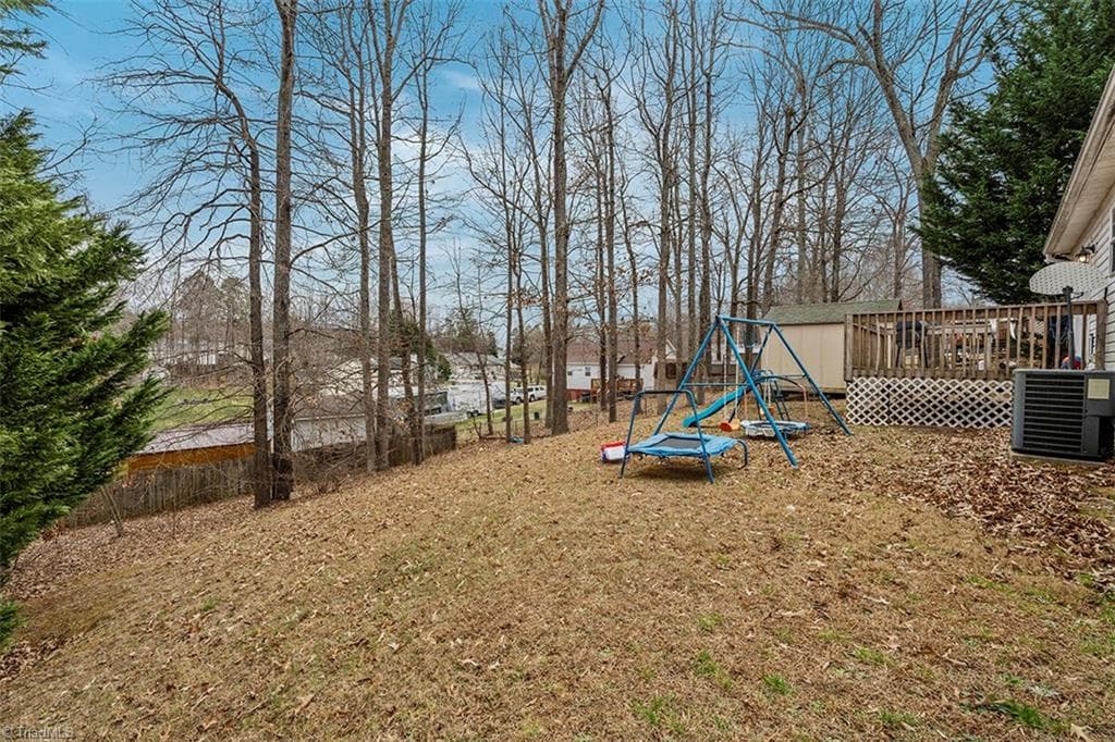 Stick/Site Built at 113 Falling Creek Drive, Thomasville NC 27360, photo 26 of 31