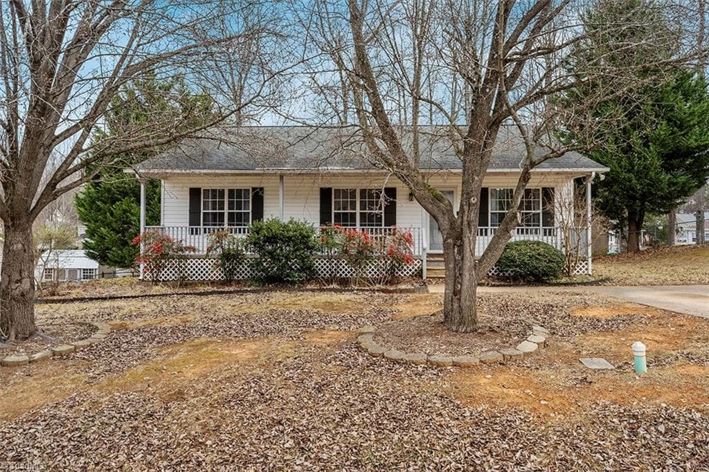 Stick/Site Built at 113 Falling Creek Drive, Thomasville NC 27360, photo 31 of 31