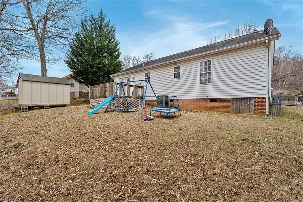 Stick/Site Built at 113 Falling Creek Drive, Thomasville NC 27360, photo 25 of 31