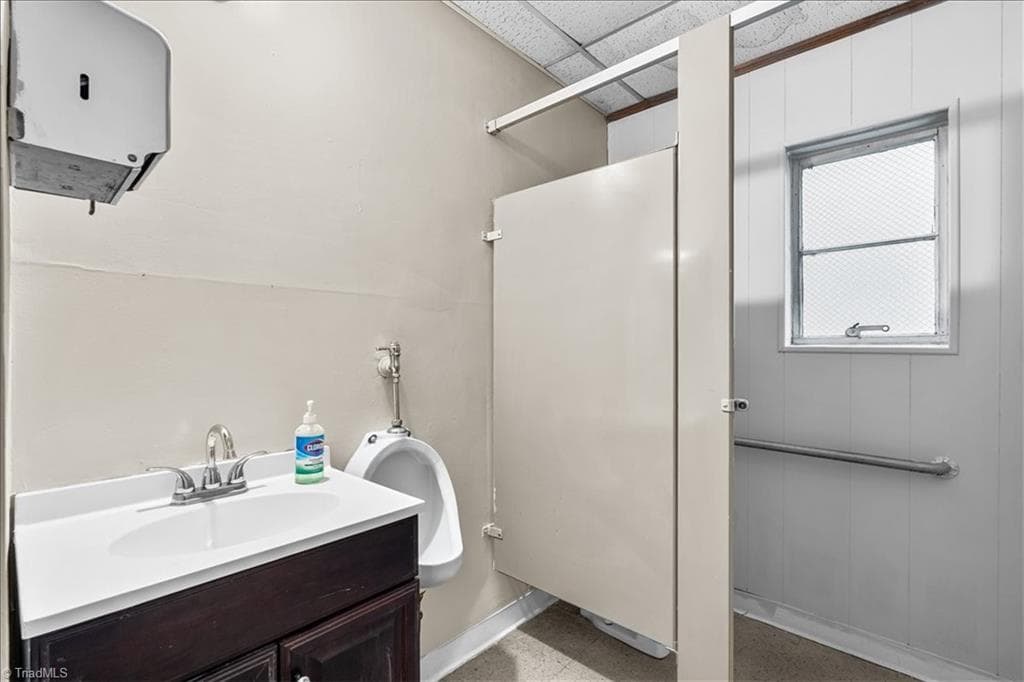 Office at 608 Summit Avenue, Greensboro NC 27405, Greensboro, photo 11 of 40