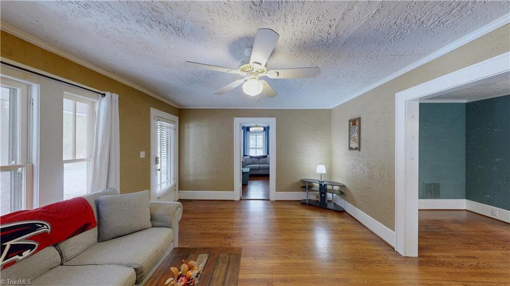 Stick/Site Built at 106 Brinkley Place, High Point NC 27265, photo 24 of 50