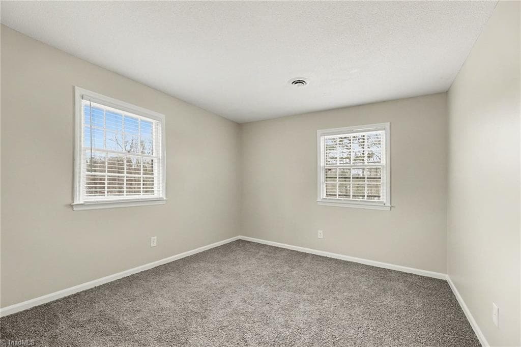 Stick/Site Built at 1408 Sweetbriar Court, High Point NC 27262, photo 19 of 28