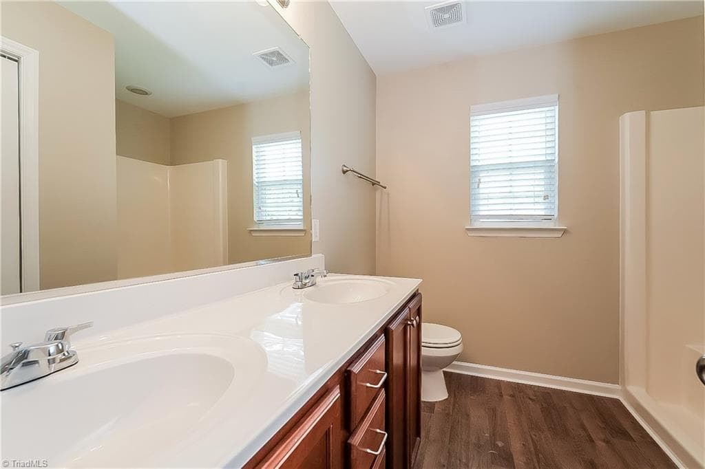 Stick/Site Built at 2080 Dresden Drive, Burlington NC 27217, Burlington, photo 13 of 15