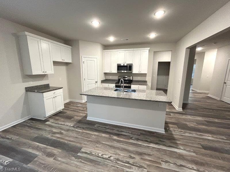 Stick/Site Built at 5155 Mark Drive NE, Hickory NC 28601, photo 5 of 31