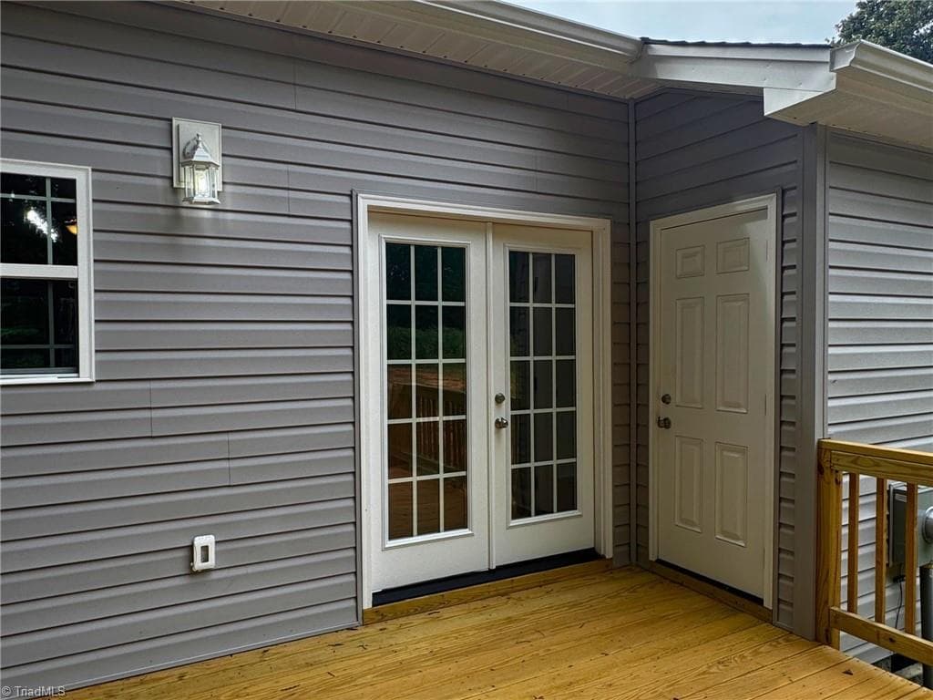 Stick/Site Built at 611 Kendall Street, Eden NC 27288, photo 17 of 21