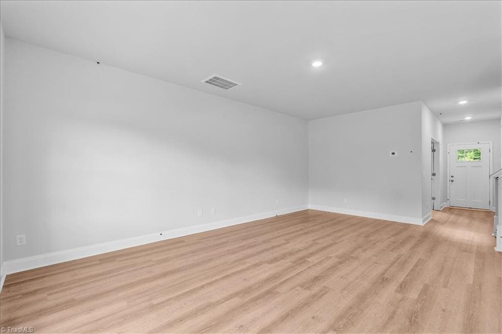 Stick/Site Built at 12420 Gameland Drive, Laurinburg NC 28352, photo 6 of 31
