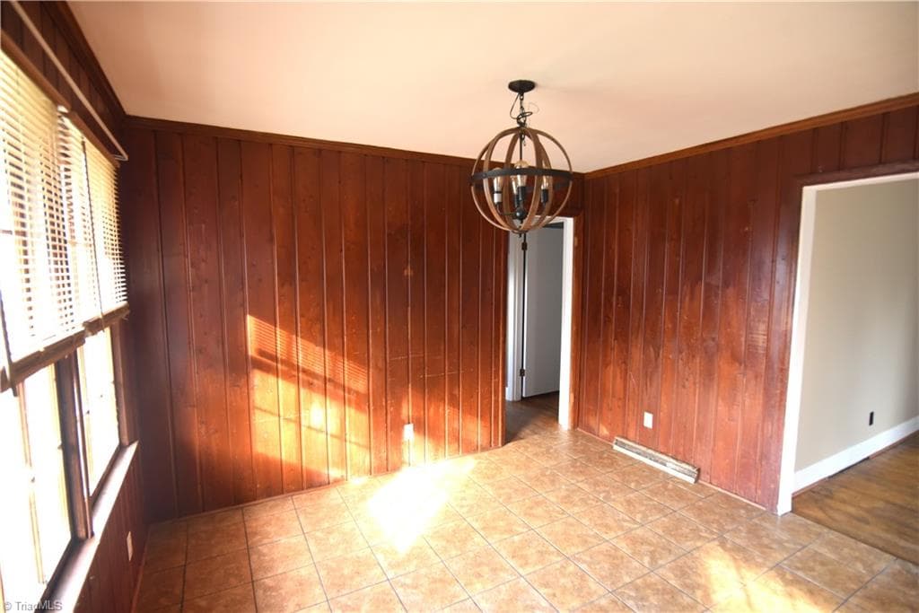 Stick/Site Built at 3808 Cash Drive, Winston-Salem NC 27107, Winston-Salem, photo 6 of 21