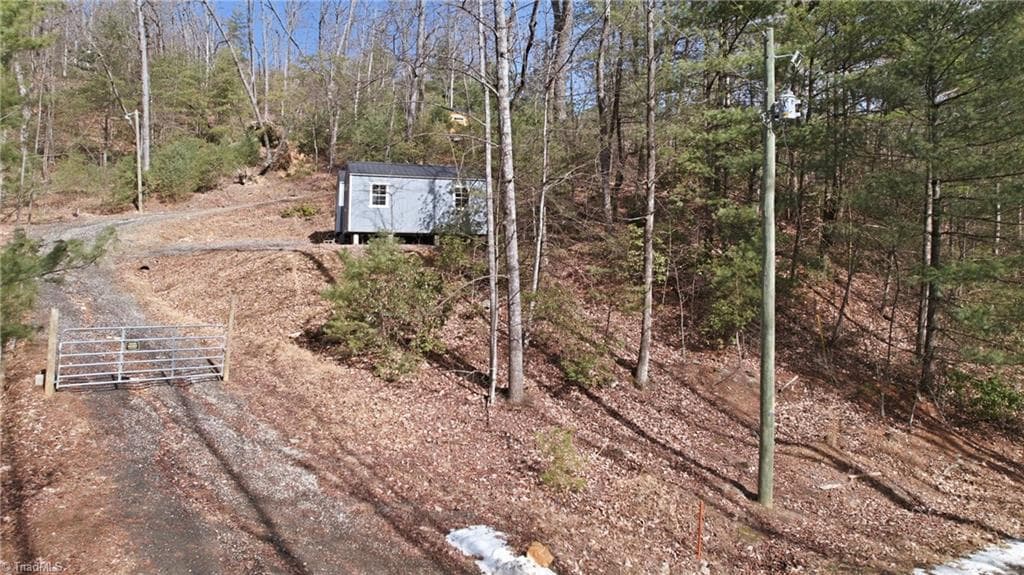 Remarks at 840 Summit Ridge Road, Purlear NC 28665, Purlear, photo 23 of 26