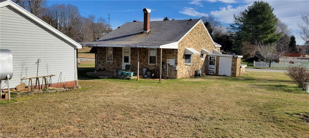 Stick/Site Built at 142 Motsinger Drive, Winston-Salem NC 27107, Winston-Salem, photo 6 of 15