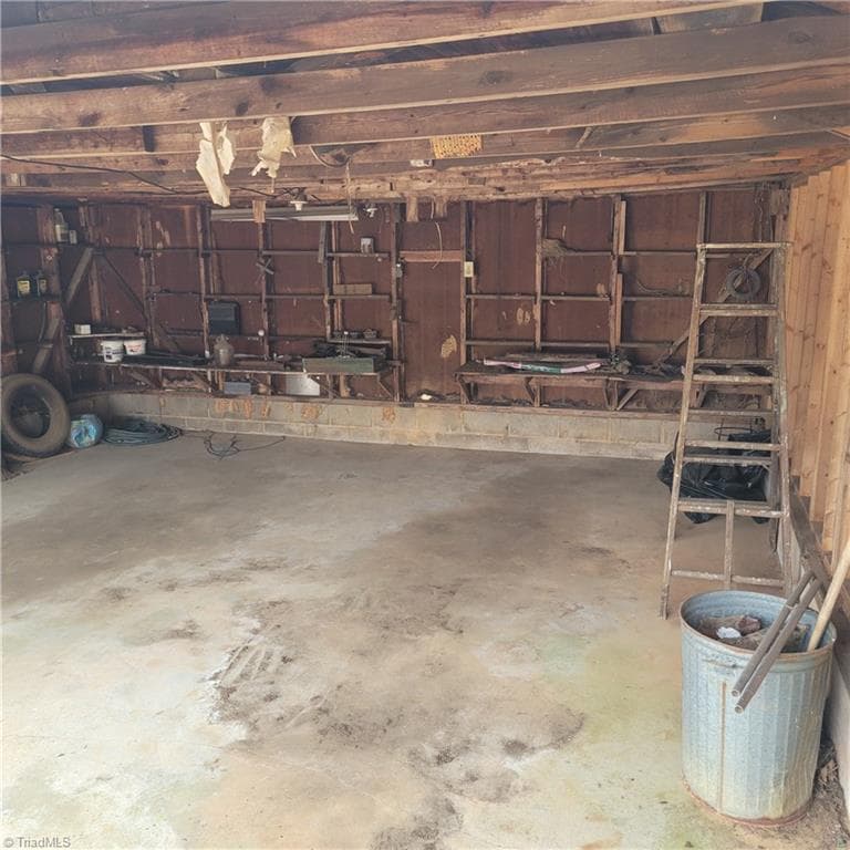 Stick/Site Built at 142 Motsinger Drive, Winston-Salem NC 27107, Winston-Salem, photo 5 of 15