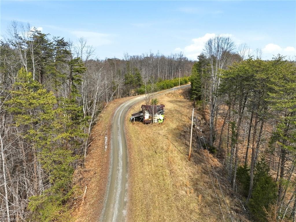 1324 Hardie Mabe Road, Danbury NC 27016