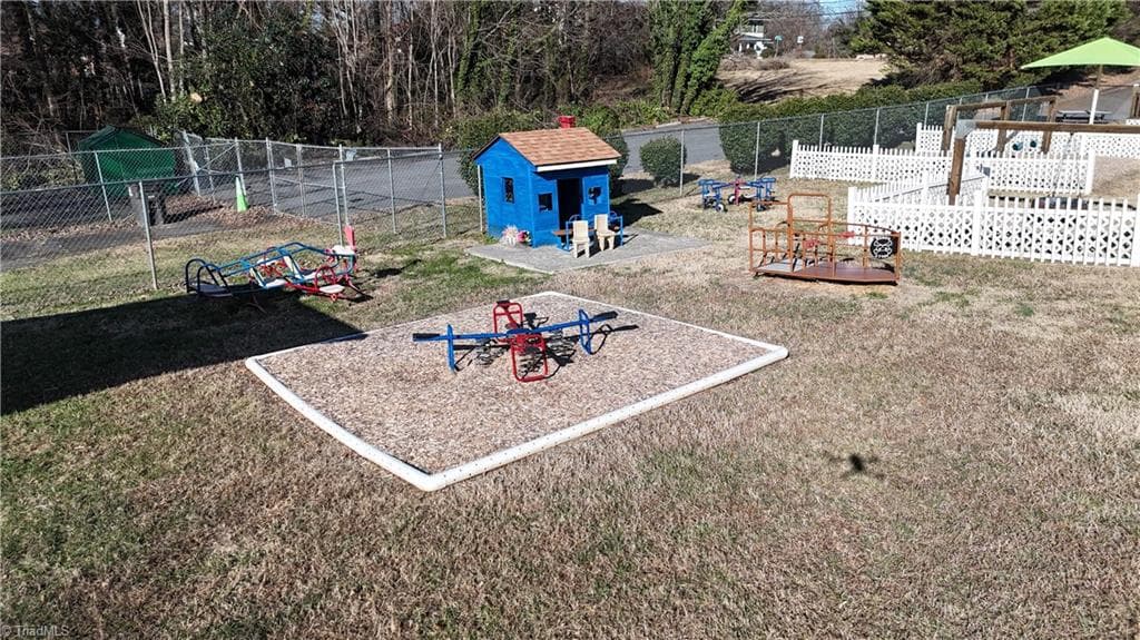 Remarks at 1330 Waughtown Street, Winston-Salem NC 27107, Winston-Salem, photo 15 of 84