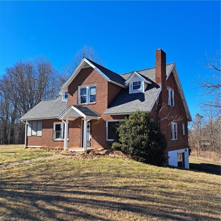 1121 Old US Highway 421, Wilkesboro NC 28697