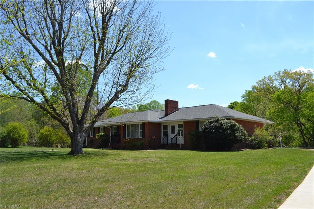 674 Priddy Loop, Stoneville NC 27048