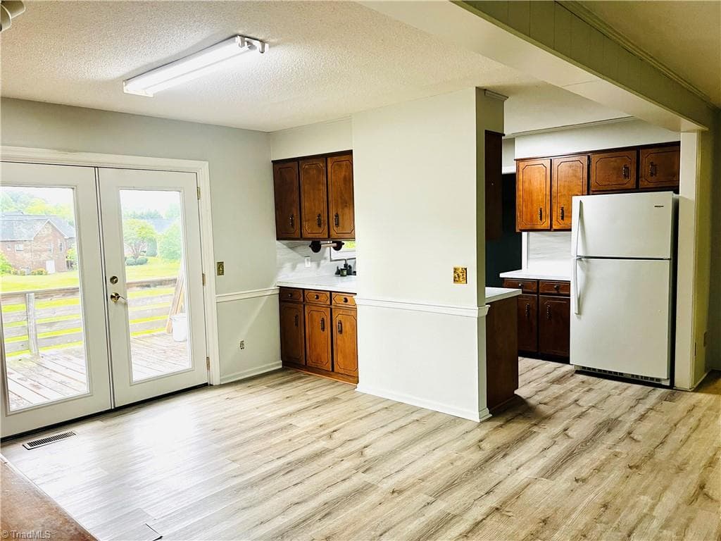 Stick/Site Built at 417 Fulton Avenue, Mount Airy NC 27030, photo 10 of 44
