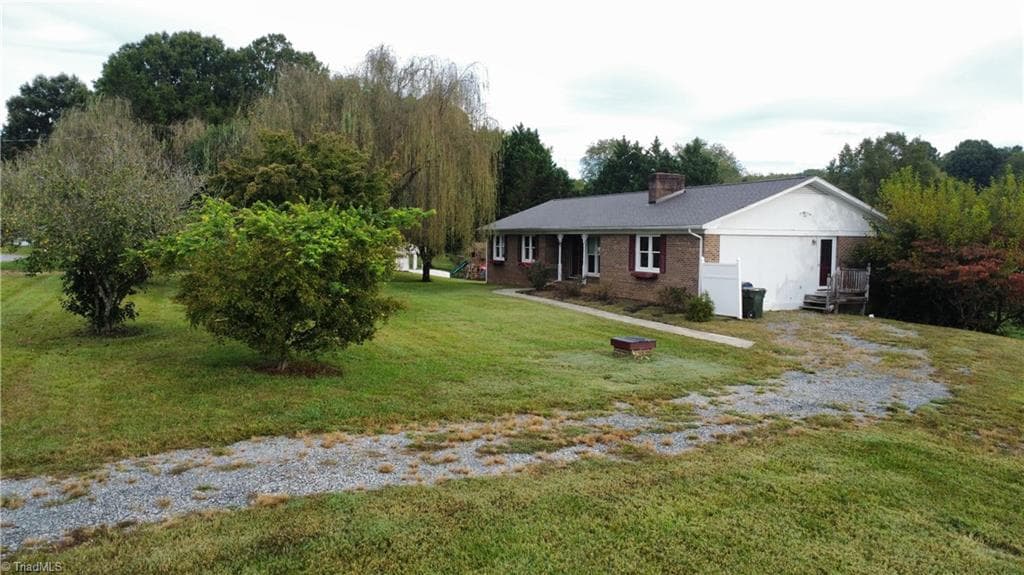 Stick/Site Built at 417 Fulton Avenue, Mount Airy NC 27030, photo 35 of 44