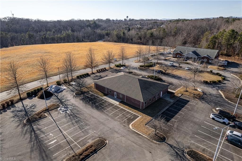 Medical at 301 Eldon Parks Drive, Elkin NC 28621, Elkin, photo 17 of 20