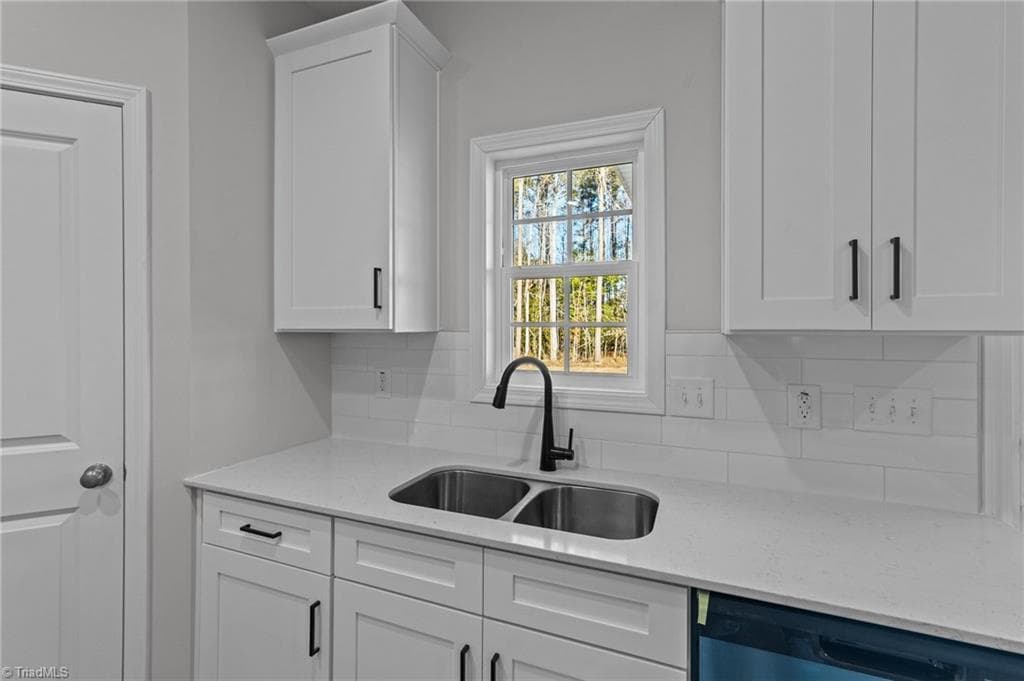Stick/Site Built at 12440 Gameland Drive, Laurinburg NC 28352, photo 6 of 30