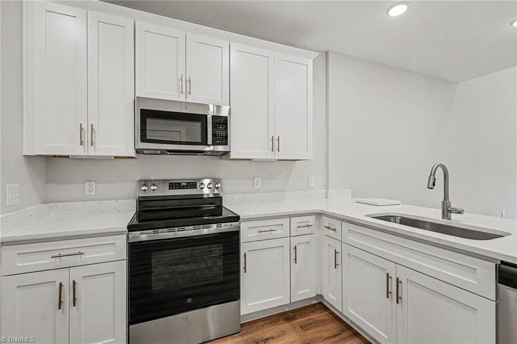 Stick/Site Built at 3615 Bridleton Ridge Trail, Greensboro NC 27410, photo 10 of 22