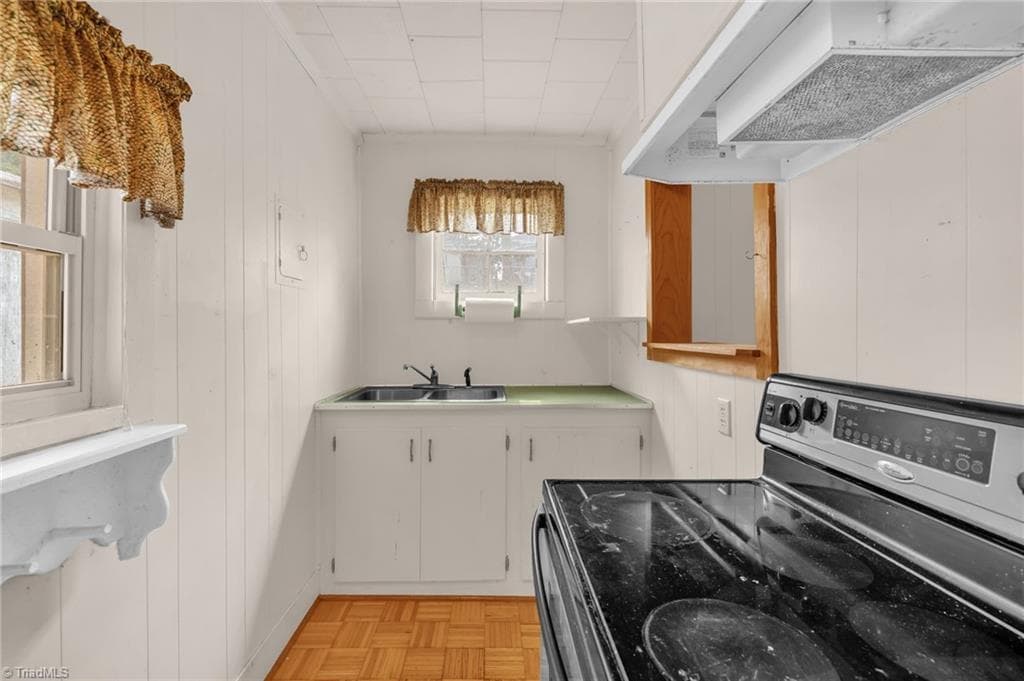 Kitchen - 904 Branch Street, Eden NC 27288, Eden