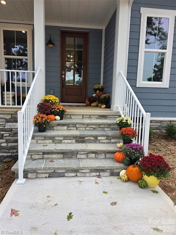 Stick/Site Built at 4265 Candlewood Drive, Sherrills Ford NC 28673, photo 7 of 48