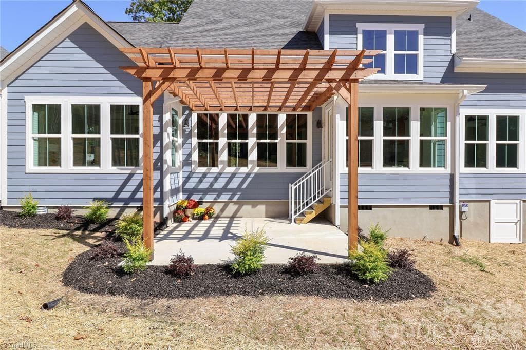 Stick/Site Built at 4265 Candlewood Drive, Sherrills Ford NC 28673, photo 34 of 48