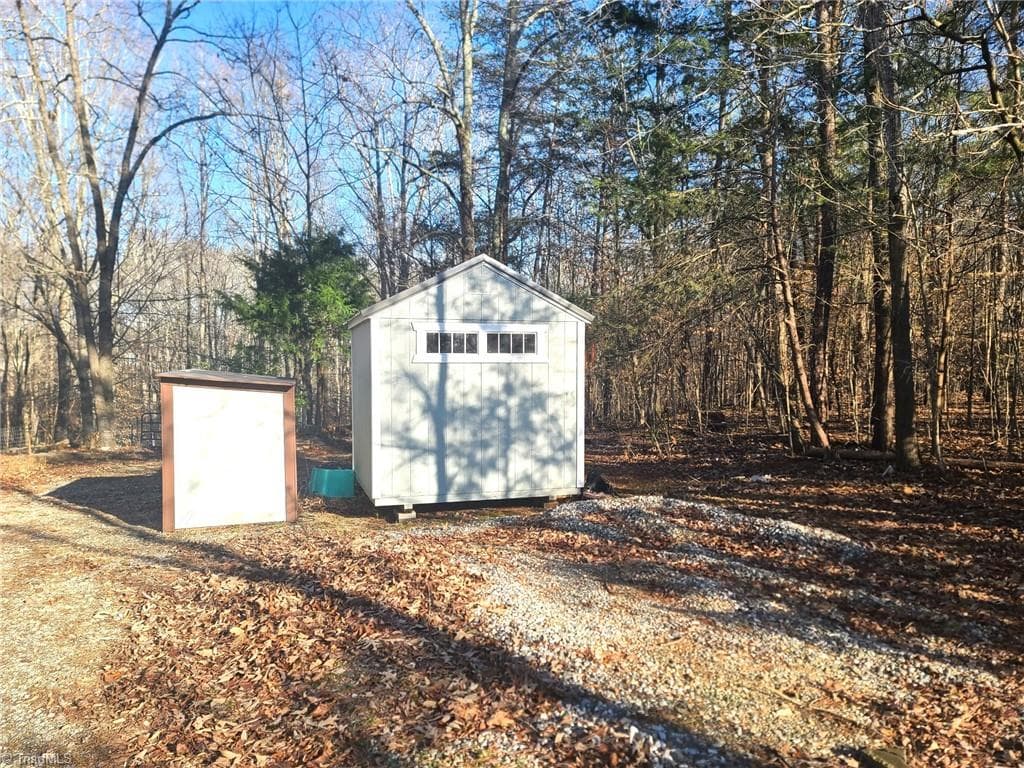 Manufactured Home at 308 Clara Hill Lane, Lexington NC 27292, Lexington, photo 31 of 36