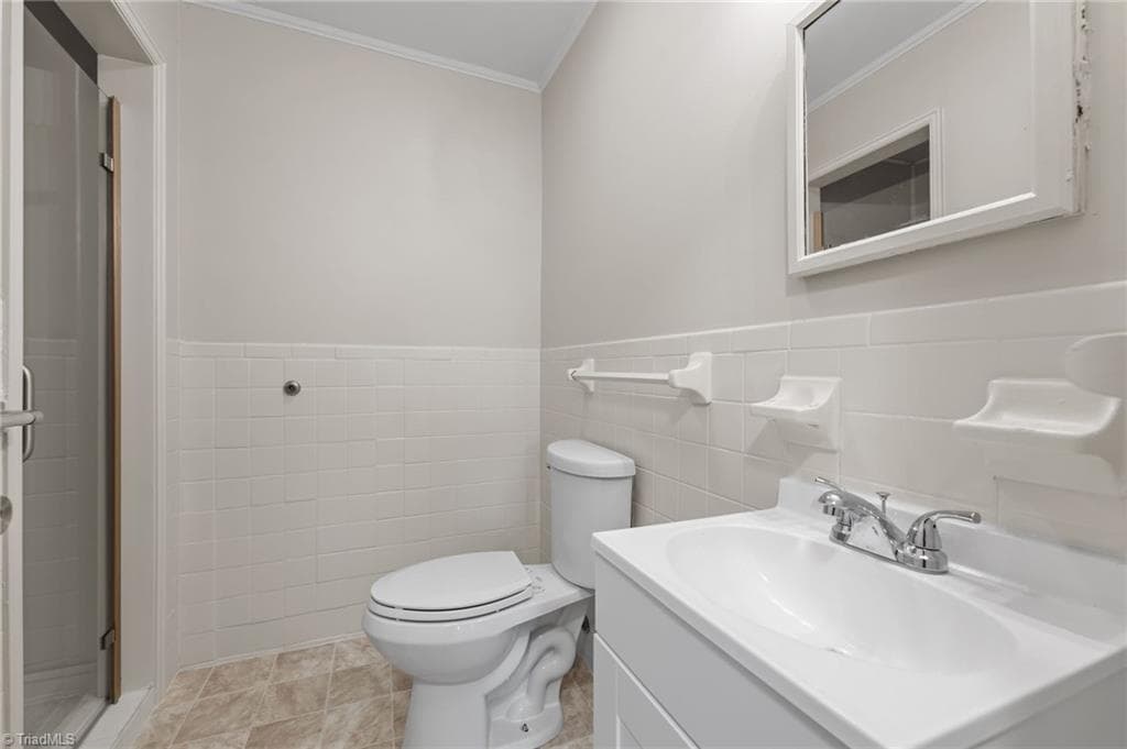 Stick/Site Built at 2311 Four Seasons Boulevard, Greensboro NC 27407, photo 22 of 41