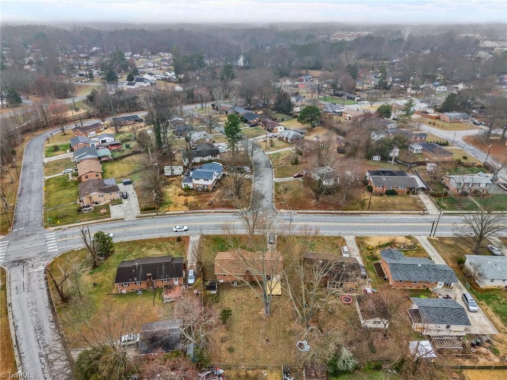 Stick/Site Built at 2311 Four Seasons Boulevard, Greensboro NC 27407, photo 39 of 41