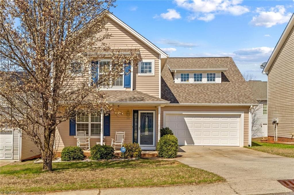 219 19th Avenue SE, Hickory NC 28602