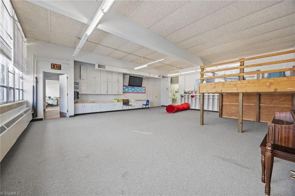 Remarks at 2300 Spring Garden Street, Greensboro NC 27403, Greensboro, photo 31 of 100