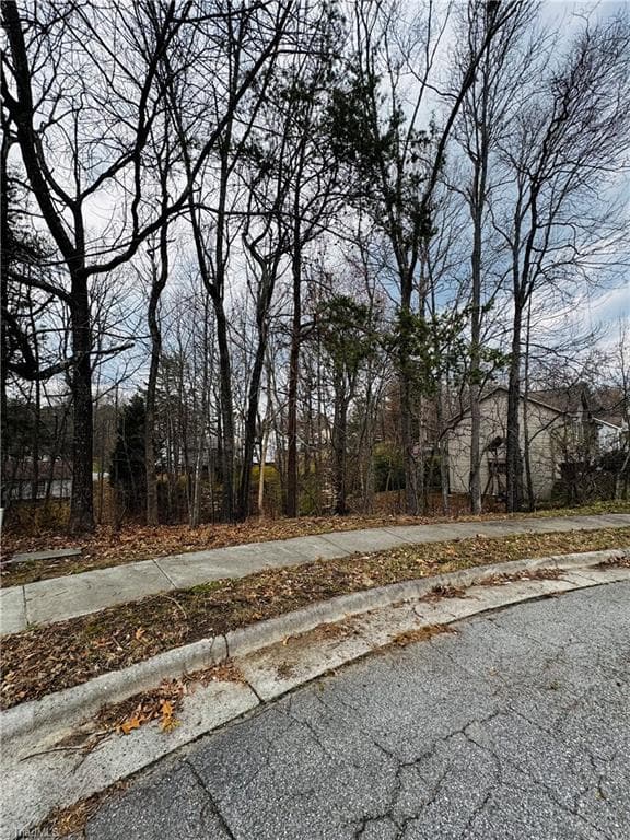 Single Family Residence at 2705 Camillia Cove, High Point NC 27265, High Point, photo 5 of 8
