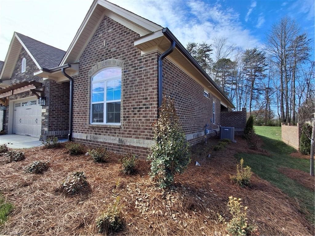 Stick/Site Built at 1285 Talisker Way, Burlington NC 27215, Burlington, photo 4 of 41